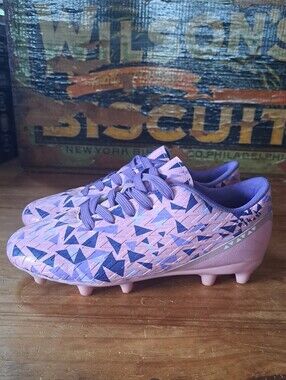 Dream Pairs Kids Soccer Cleats Size 2 US Geometric Pink Purple AKX37EER
